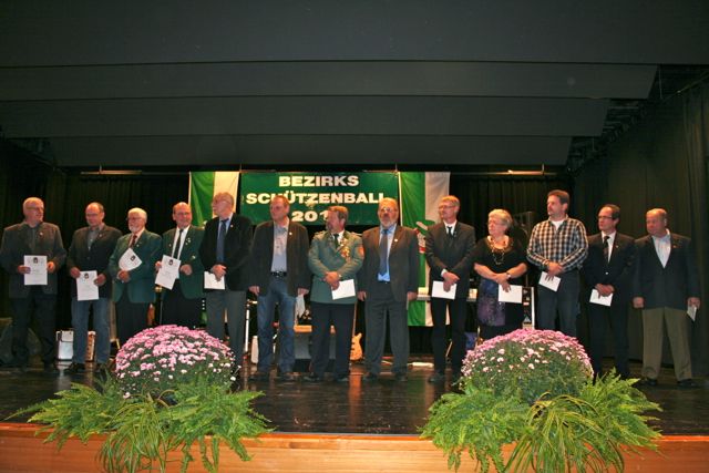 Bezirksschützenball 2011 - 108