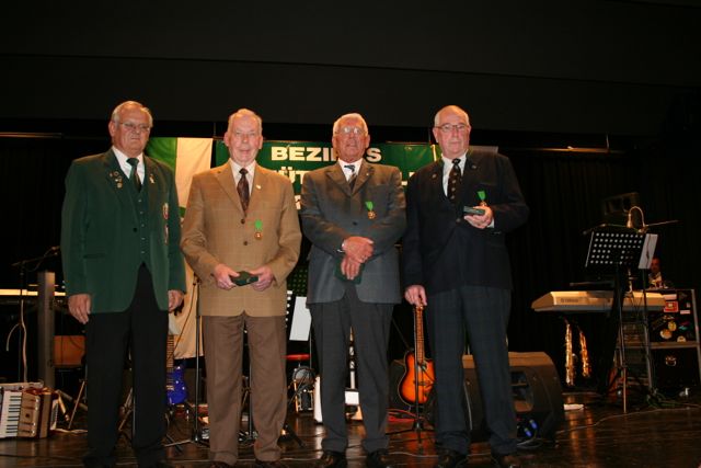 Bezirksschützenball 2011 - 129