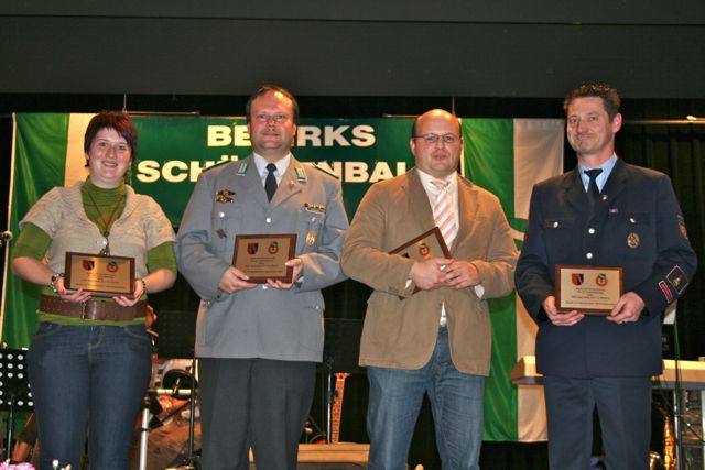 Bezirksschützenball 2011 - 030