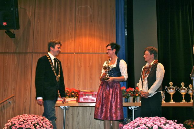 Bezirksschützenball 2011 - 036